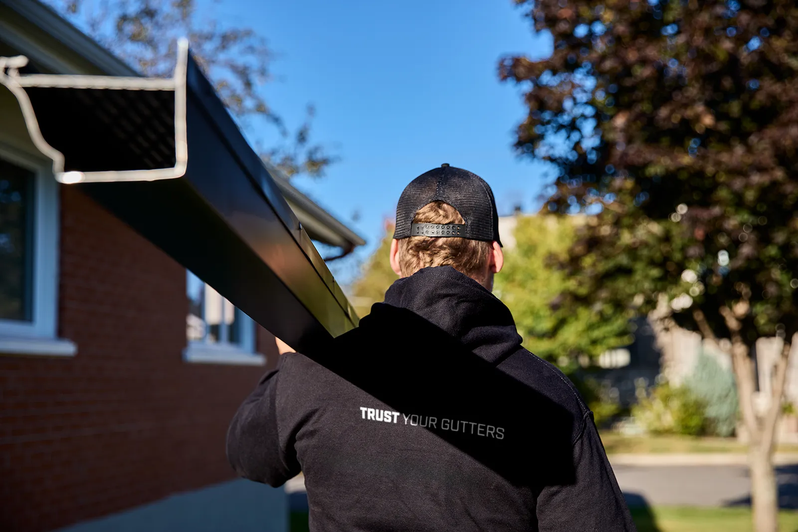 Réalisation — gouttières sans joint sur résidence neuve